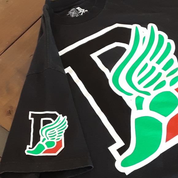 Dissizit Tshirt - Picture 2 of 6